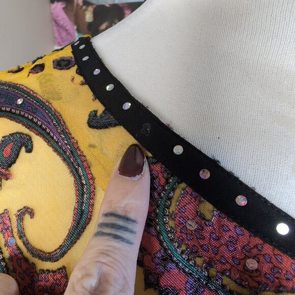 Vintage Whimsygoth Velvet Top - Picture 3 of 7